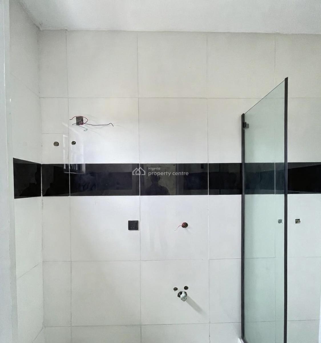 Lovely 2 Bedroom Apartment with Bq, Ikate, Ikate, Lekki, Lagos, Block of Flats for Sale