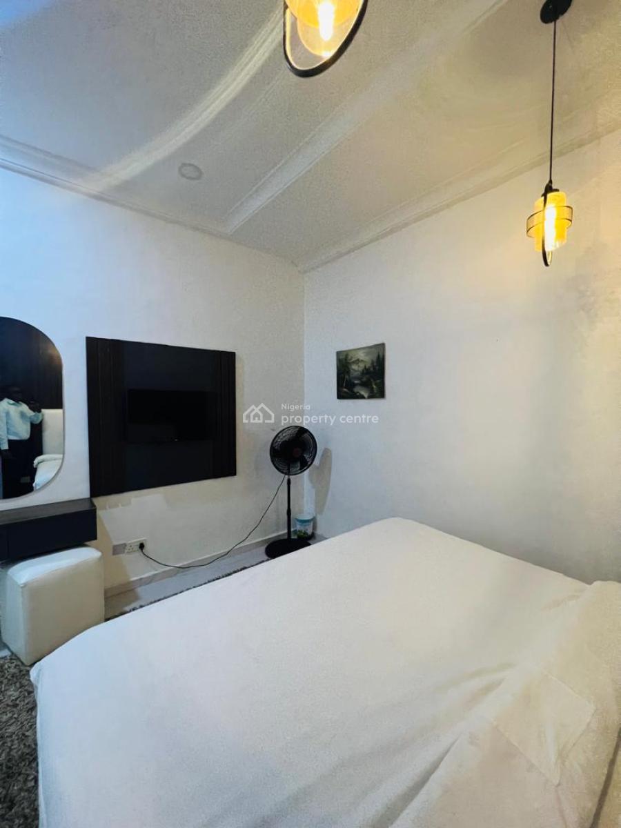 Luxury 2 Bedroom Apartment with Excellent Finishing, Off Freedom Way, Lekki Phase 1, Lekki, Lagos, Flat / Apartment for Rent