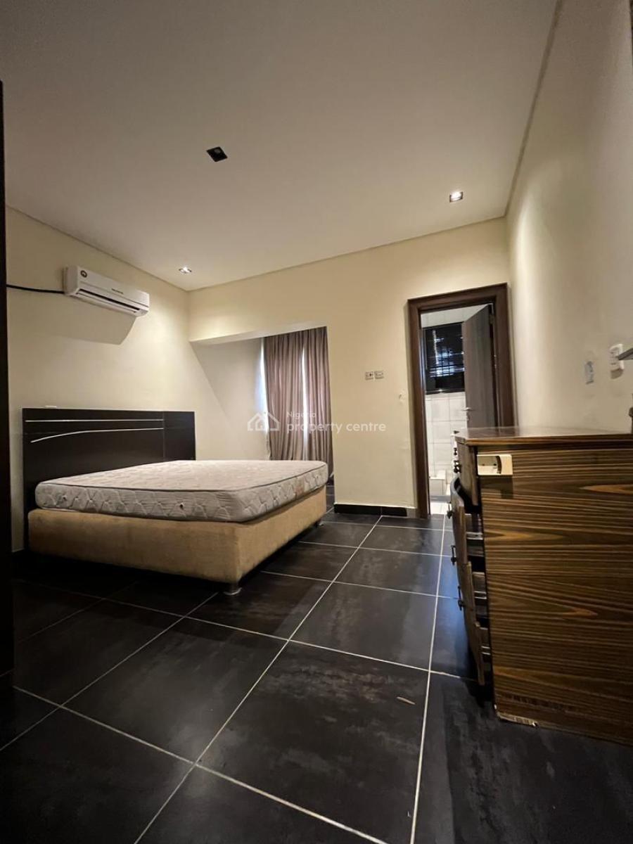 4 Bedroom Townhouse, Gbagada, Lagos, House for Sale