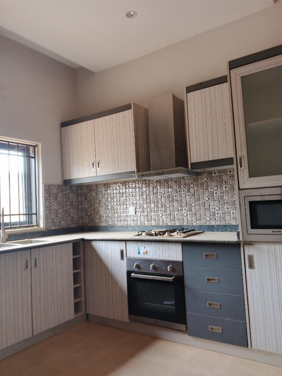 Newly Built Terrace and Detached Duplex, Lugbe District, Abuja, Detached Duplex for Sale