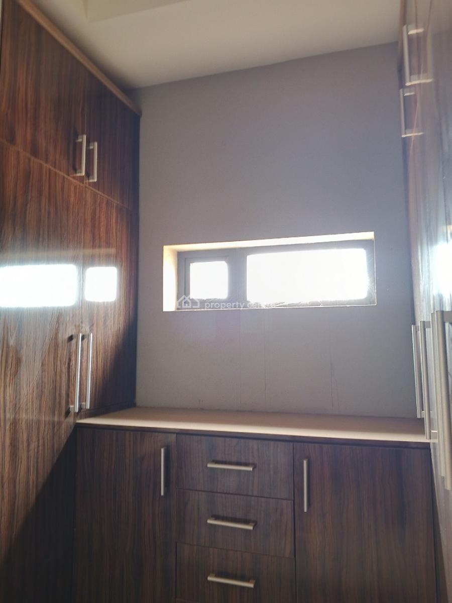 Newly Built Terrace and Detached Duplex, Lugbe District, Abuja, Detached Duplex for Sale