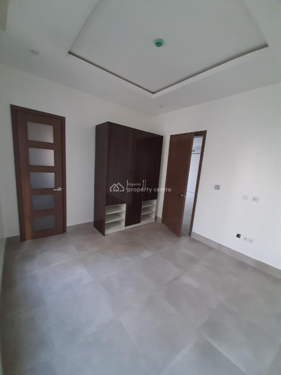 2, Lekki Phase 1, Lekki, Lagos, Flat / Apartment for Rent