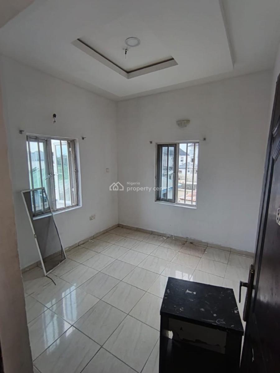 Clean and Spacious 2 Bedroom Apartment ( Upstairs), Sangotedo, Ajah, Lagos, Flat / Apartment for Rent