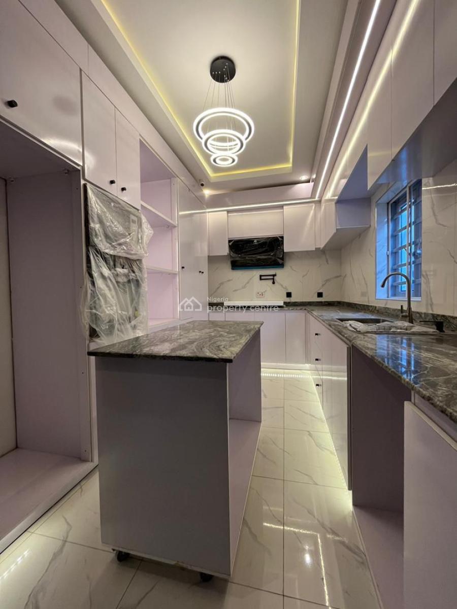 5 Bedroom Detached Duplex, Oko-oba, Agege, Lagos, Detached Duplex for Sale