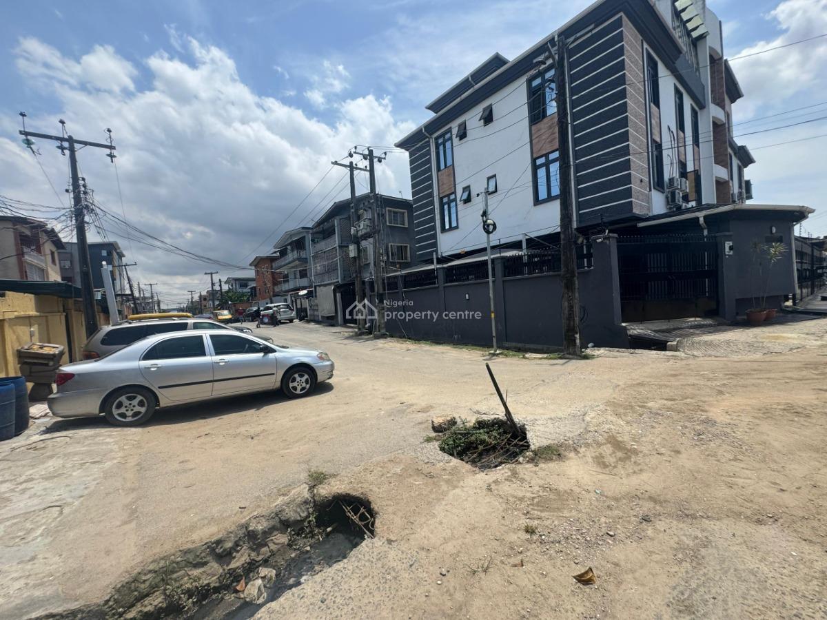 Land Measuring 1400sqm with a Demolishable Structure on It,fenced and, Yaba, Lagos, Residential Land for Sale