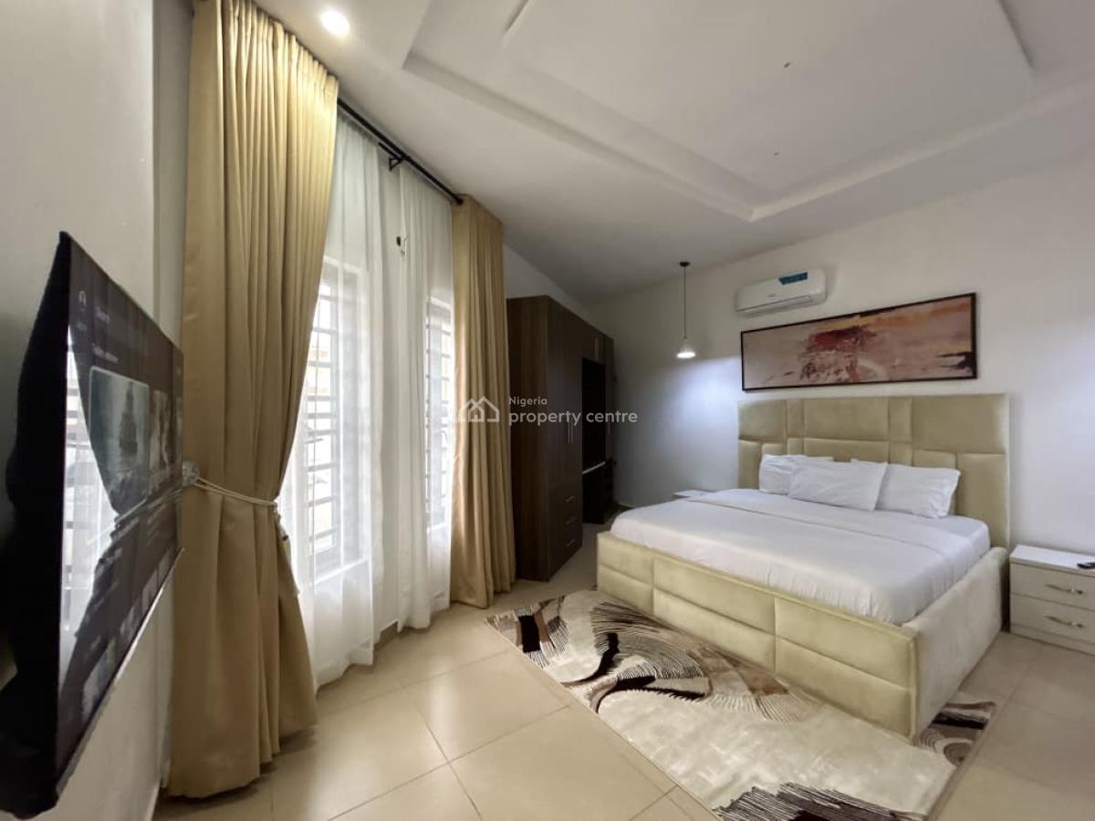 Luxury 2 Bedroom Apartment with Speedy Wi-fi & Ps5, Dedicated Parking Space, 24/7 Electricity, Comfortable and Secure, Lekki, Lagos, Flat / Apartment Short Let