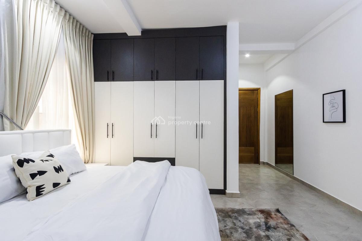 a Brand New Luxury 1 Bedroom with Swimming Pool, Ps5, Gym, Balconies,, Lekki Phase 1, Lekki, Lagos, Flat / Apartment Short Let
