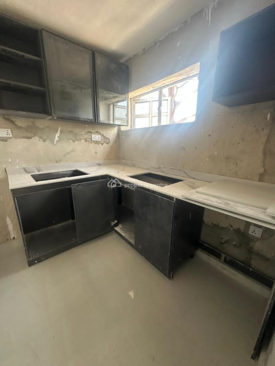 Oniru, Vi.*  *ground Floor Miniflat*  -, Victoria Island (vi), Lagos, Mini Flat (room and Parlour) for Rent