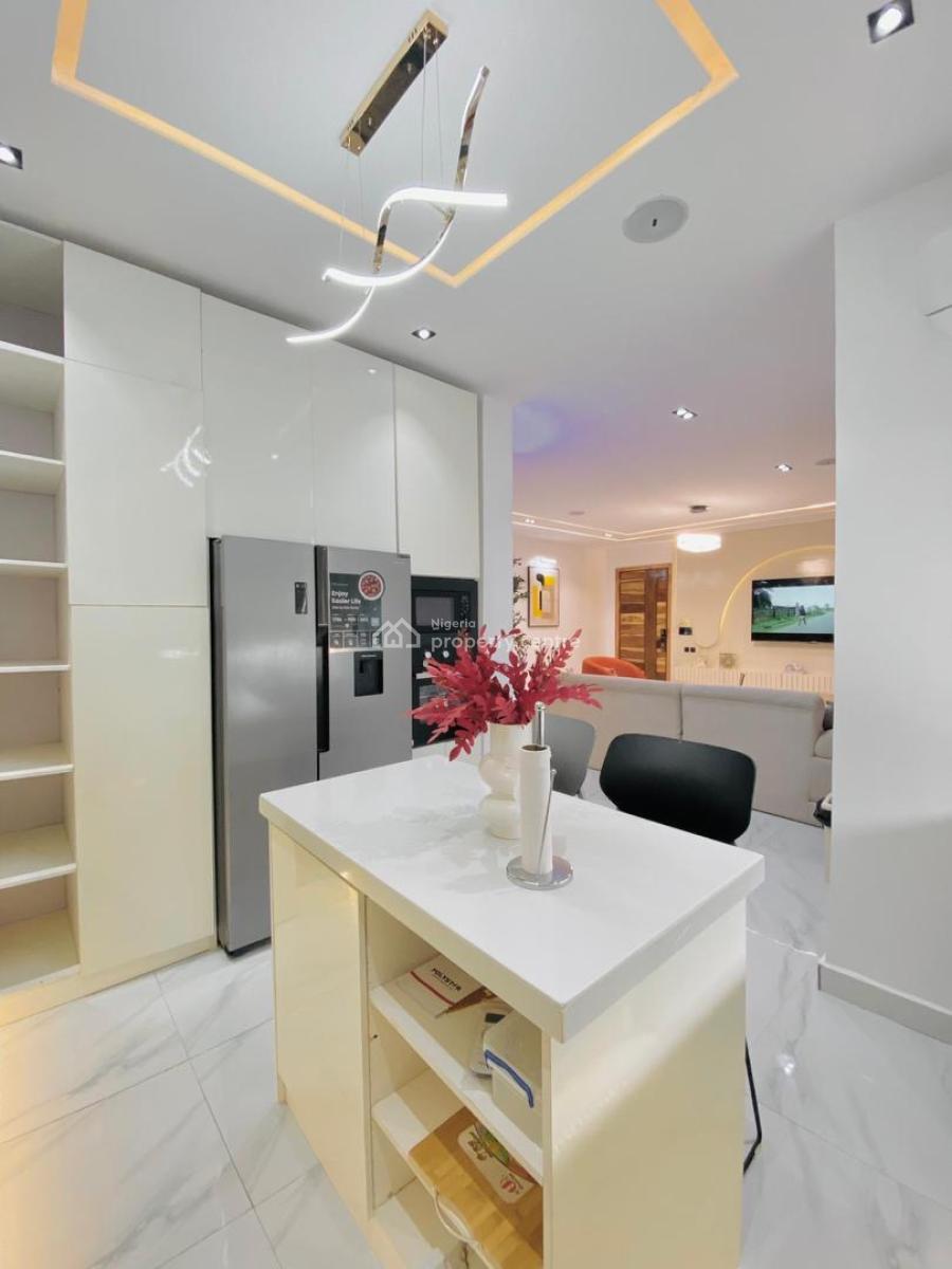 New in! Luxury & Cozy Living: Our Chic 3-bedroom Apartment with 24/7 P, Lekki Phase 1, Lekki, Lagos, Flat / Apartment Short Let
