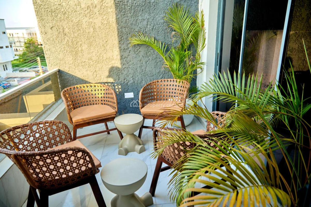 Luxury 5bedroom En-suite Apartment with Lounge, Speedy Wi-fi & Snooker, Tennis, Jacuzzi, Parking Space, Housekeeping,orchid Road, Lekki, Lagos, House Short Let