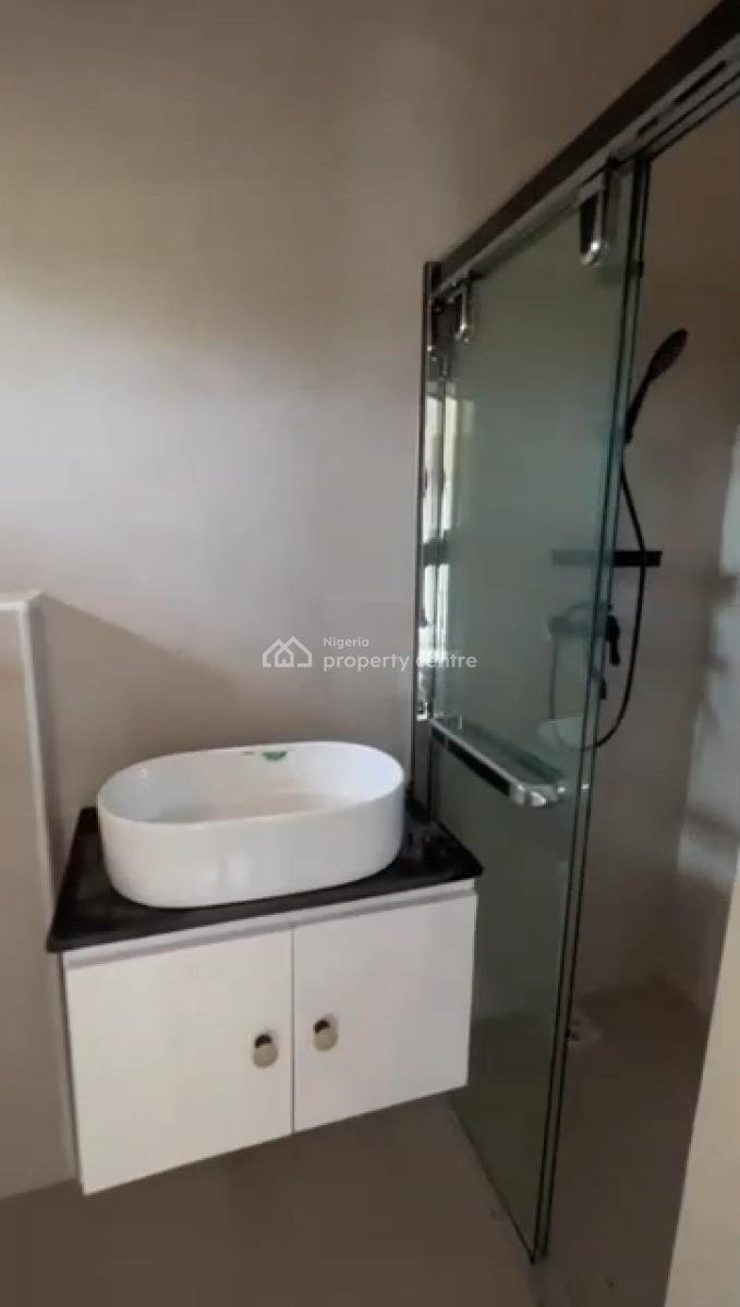 Spacious Luxury 7bedroom (7bedrooms, 3 Living Room and 3 Fitted Kitche, Cowrie Creek Estate, Lekki, Lagos, Semi-detached Duplex for Rent