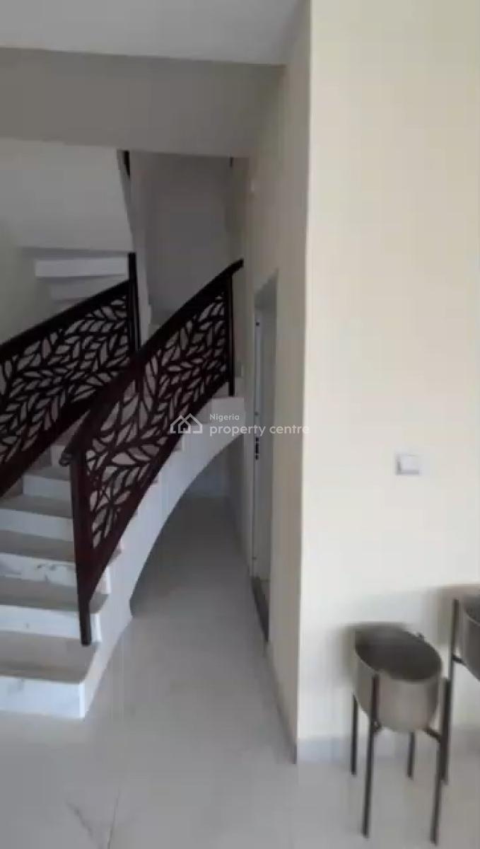 Spacious Luxury 7bedroom (7bedrooms, 3 Living Room and 3 Fitted Kitche, Cowrie Creek Estate, Lekki, Lagos, Semi-detached Duplex for Rent