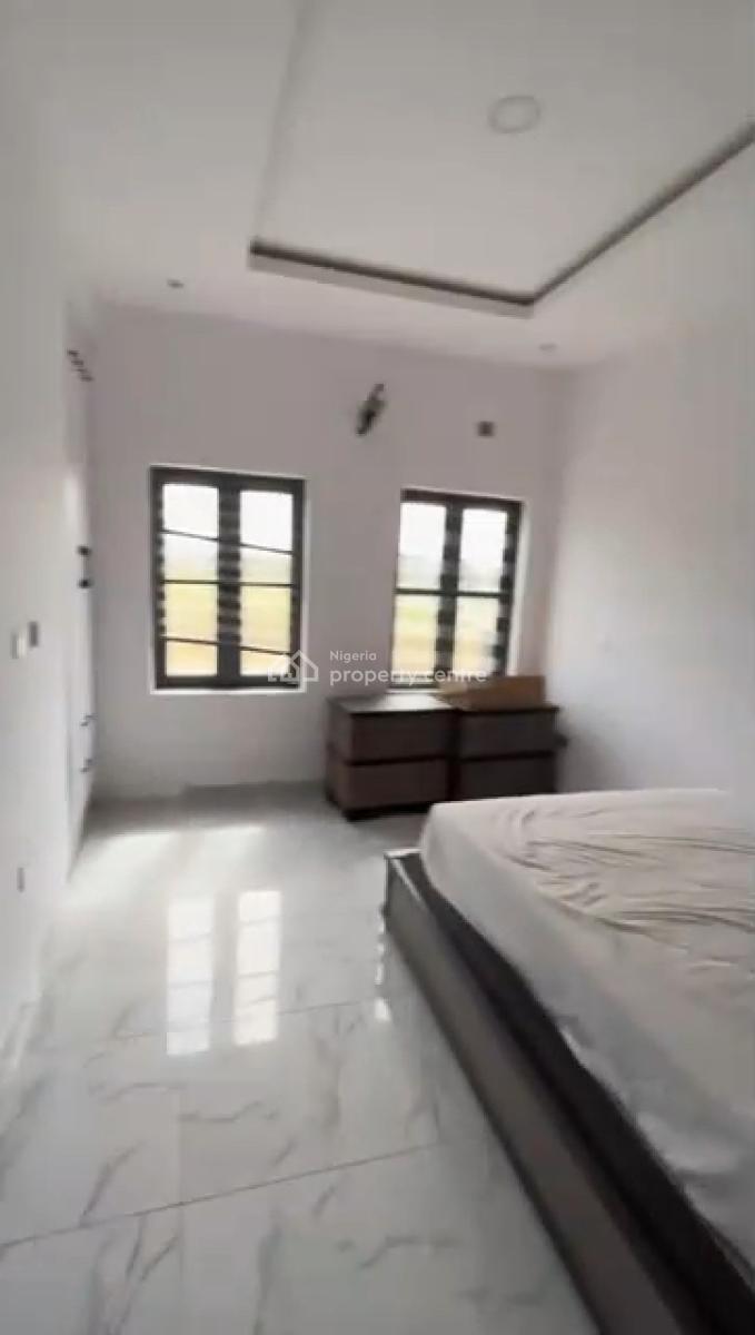 Spacious Luxury 7bedroom (7bedrooms, 3 Living Room and 3 Fitted Kitche, Cowrie Creek Estate, Lekki, Lagos, Semi-detached Duplex for Rent