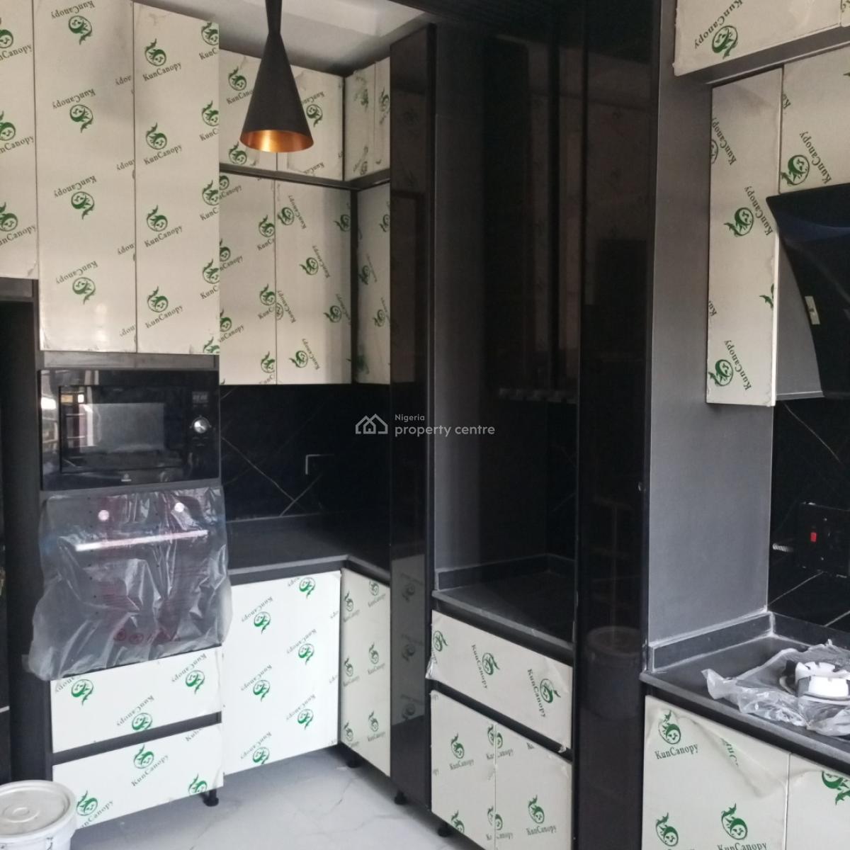 Luxurious and Standard 2bedroom Apartment, Igbeefon Lekki, Lekki, Lagos, Flat / Apartment for Rent