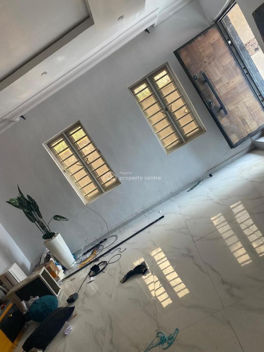 Sharp and Spacious 3 Bedroom Flat in an Estate on Interlocked Road, Sangotedo, Sangotedo, Ajah, Lagos, Flat / Apartment for Rent