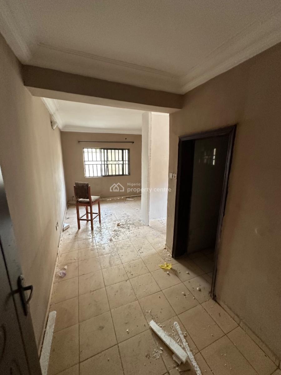 a Standard Room Self Contain Apartment in a Decent Neighborhood, 3rd Avenue Gwarinpa Main, Gwarinpa, Abuja, Self Contain (single Rooms) for Rent