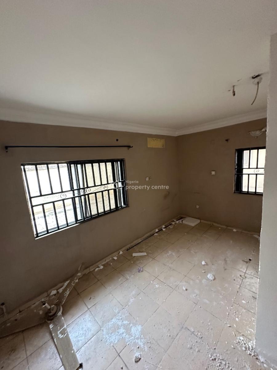 a Standard Room Self Contain Apartment in a Decent Neighborhood, 3rd Avenue Gwarinpa Main, Gwarinpa, Abuja, Self Contain (single Rooms) for Rent
