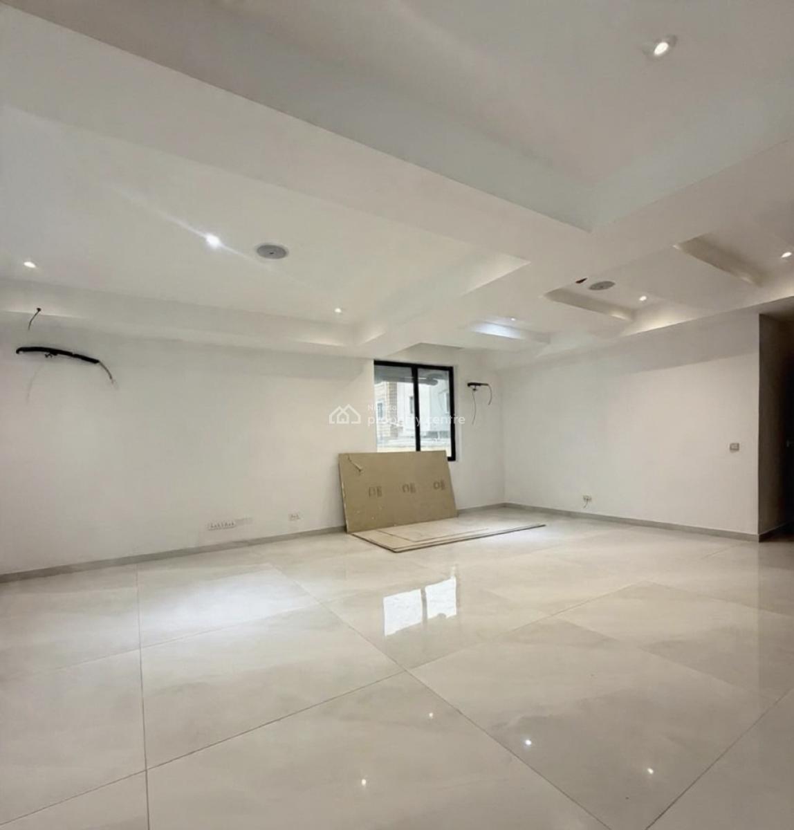 Stunning 4 Bedroom Semi Detached Duplex with Swimming Pool and Bq, Ikoyi, Ikoyi, Lagos, Semi-detached Duplex for Sale