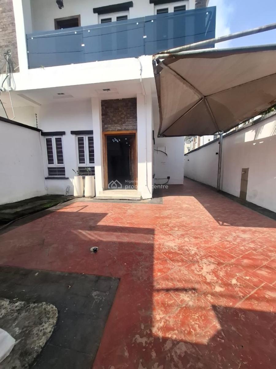 Spacious 4 Bedroom Semi Detached Duplex with Bq in an Estate, Osapa, Lekki, Lagos, Semi-detached Duplex for Sale