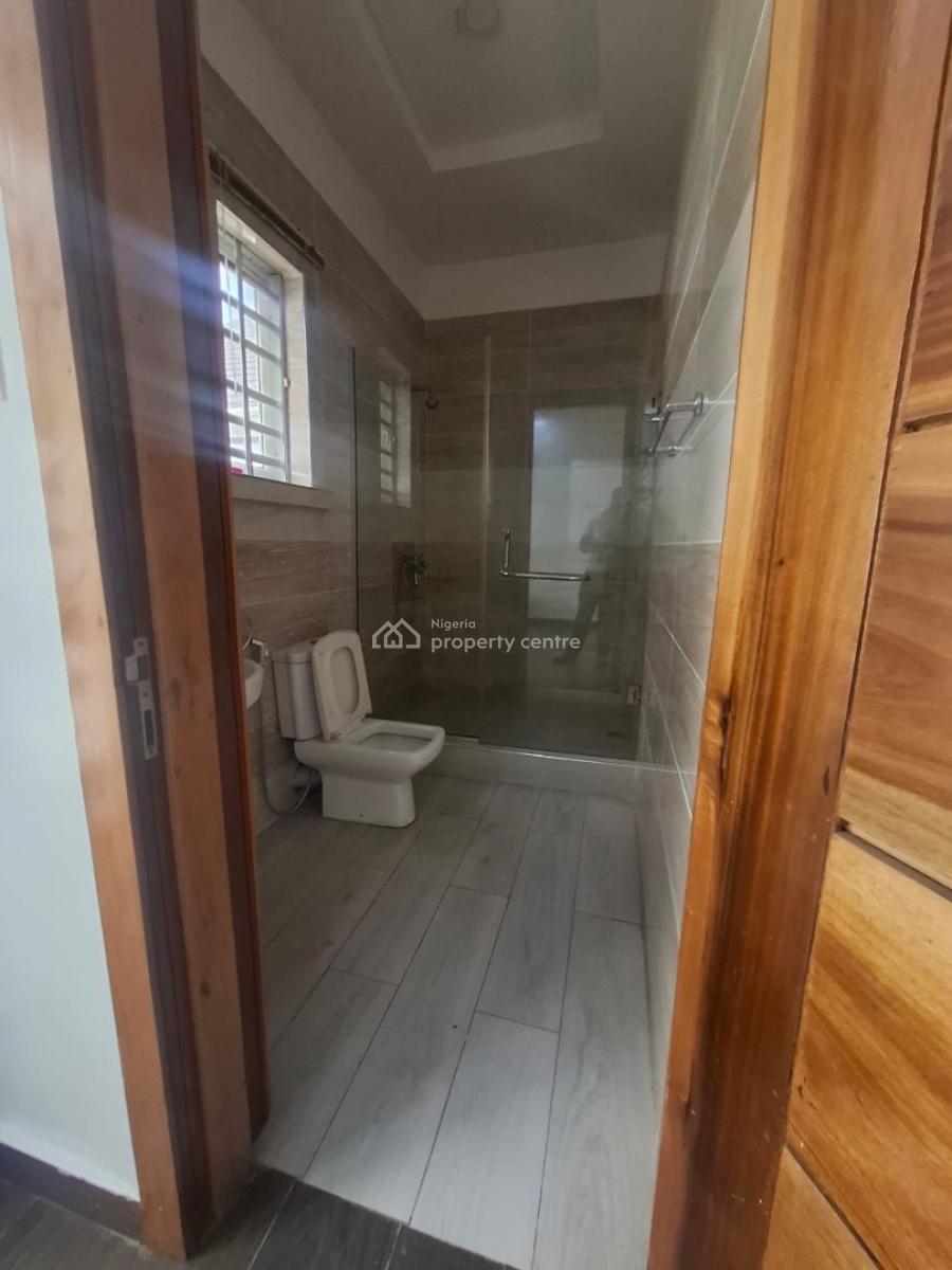 Spacious 4 Bedroom Semi Detached Duplex with Bq in an Estate, Osapa, Lekki, Lagos, Semi-detached Duplex for Sale