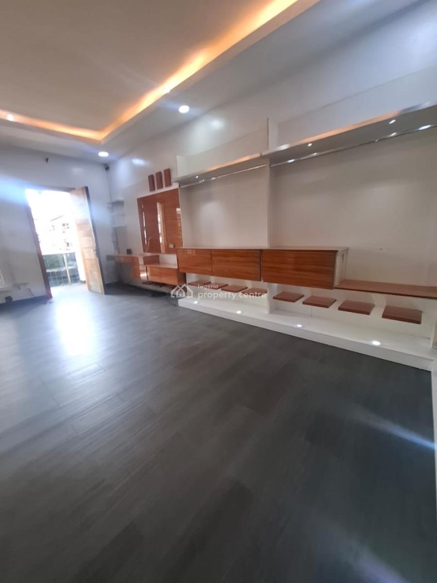 Spacious 4 Bedroom Semi Detached Duplex with Bq in an Estate, Osapa, Lekki, Lagos, Semi-detached Duplex for Sale