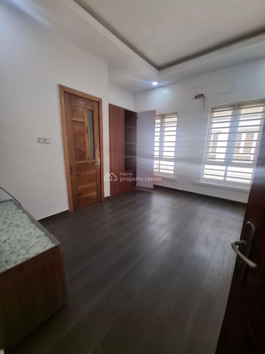 Spacious 4 Bedroom Semi Detached Duplex with Bq in an Estate, Osapa, Lekki, Lagos, Semi-detached Duplex for Sale