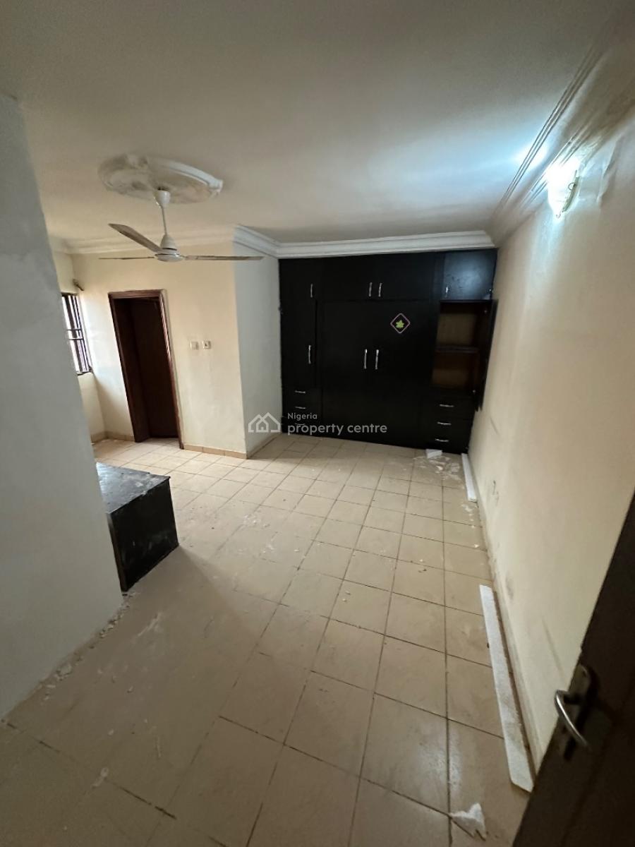 a Standard & Spacious Room Sefcon Apartment in a Decent Environment, 3rd Avenue Main Gwarinpa, Gwarinpa, Abuja, Self Contain (single Rooms) for Rent