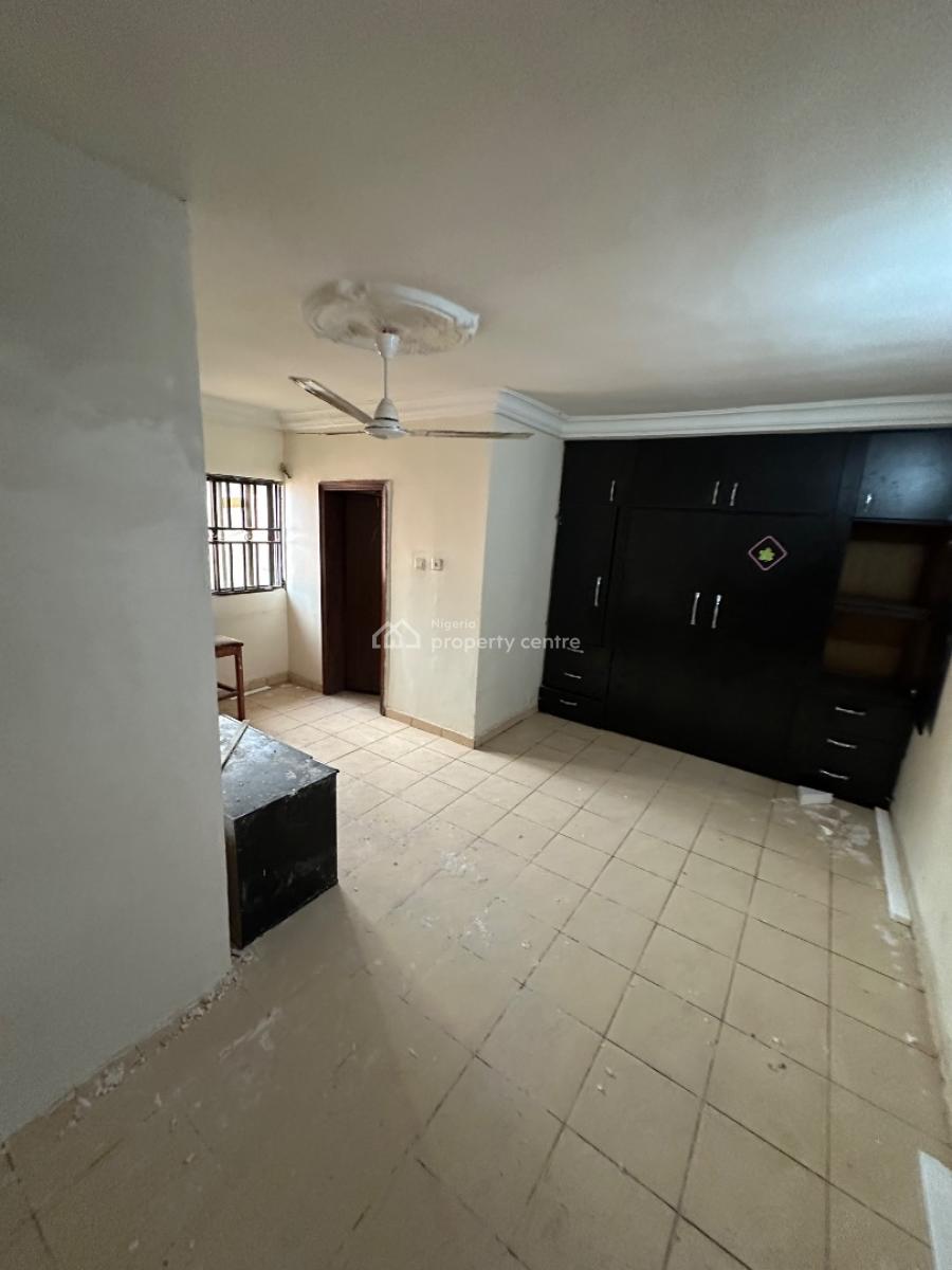 a Standard & Spacious Room Sefcon Apartment in a Decent Environment, 3rd Avenue Main Gwarinpa, Gwarinpa, Abuja, Self Contain (single Rooms) for Rent