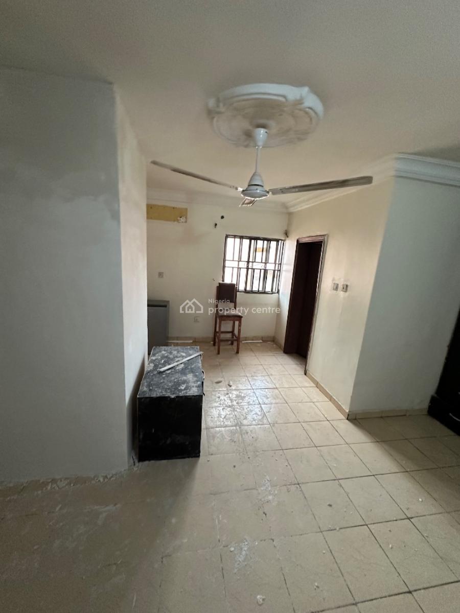 a Standard & Spacious Room Sefcon Apartment in a Decent Environment, 3rd Avenue Main Gwarinpa, Gwarinpa, Abuja, Self Contain (single Rooms) for Rent
