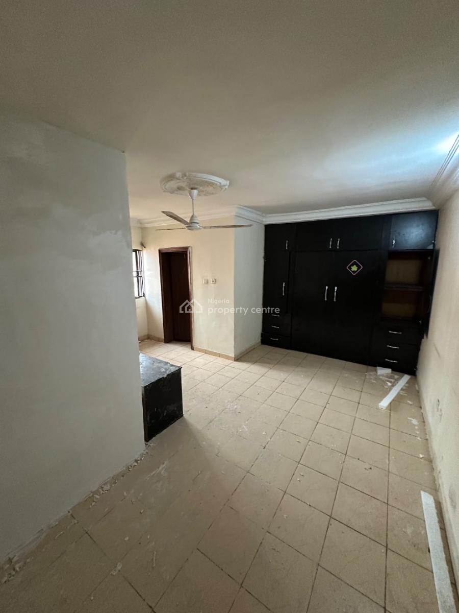a Standard & Spacious Room Sefcon Apartment in a Decent Environment, 3rd Avenue Main Gwarinpa, Gwarinpa, Abuja, Self Contain (single Rooms) for Rent