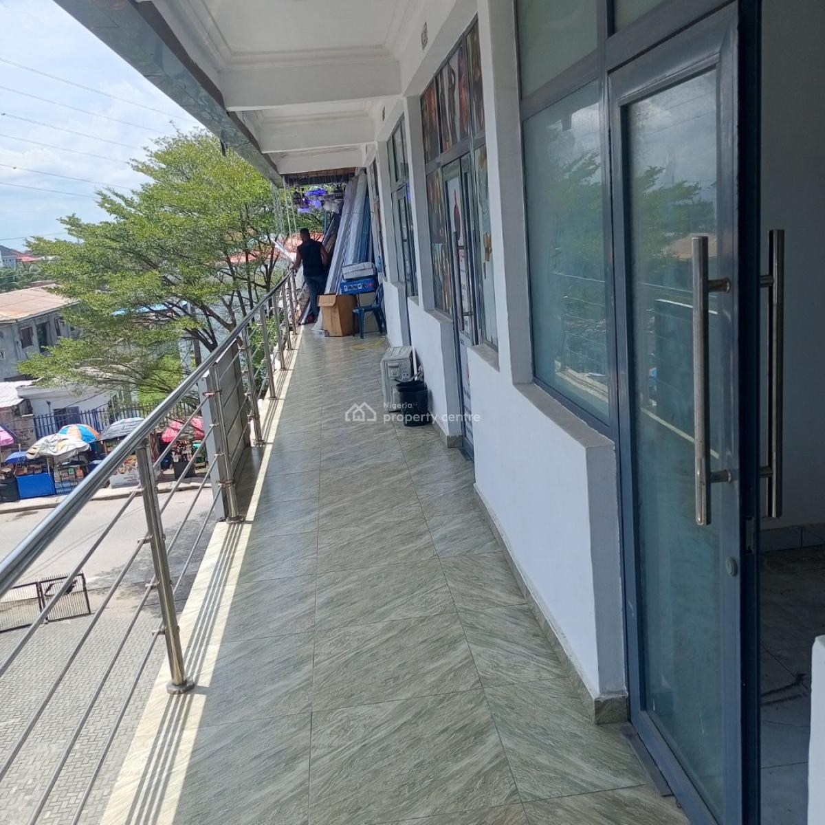 a Sharp and Serene Shop (2nd Floor), Igbeefon Lekki, Lekki, Lagos, Shop for Rent