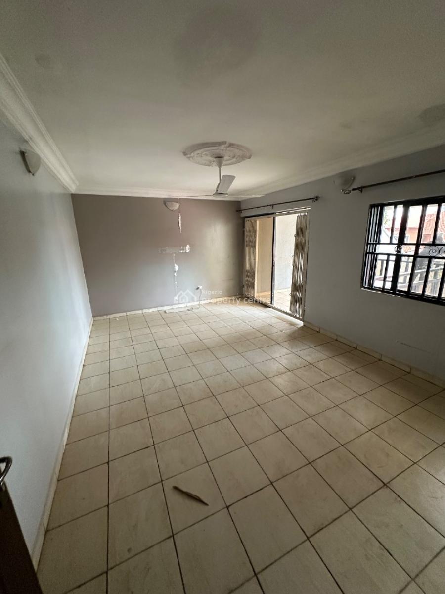 Spacious One Bedroom Apartment in a Decent Neighborhood, 3rd Avenue Main Gwarinpa, Gwarinpa, Abuja, Mini Flat (room and Parlour) for Rent