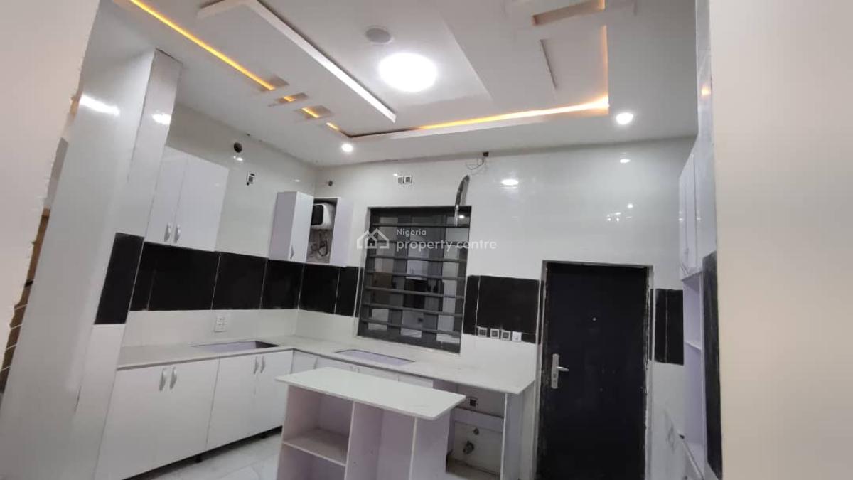 Relatively New 4-bedroom Detached Duplex with Swimming + Bq., Gra, Ikota., Ikota, Lekki, Lagos, Detached Duplex for Sale