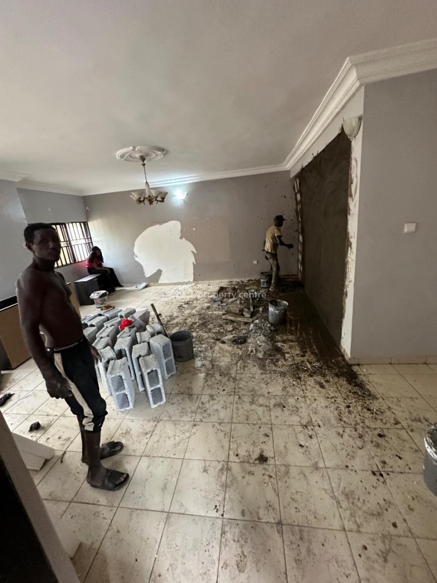 a Very Spacious Room Self Contain Apartment in a Decent Environment, 3rd Avenue Main Gwarinpa, Gwarinpa, Abuja, Self Contain (single Rooms) for Rent