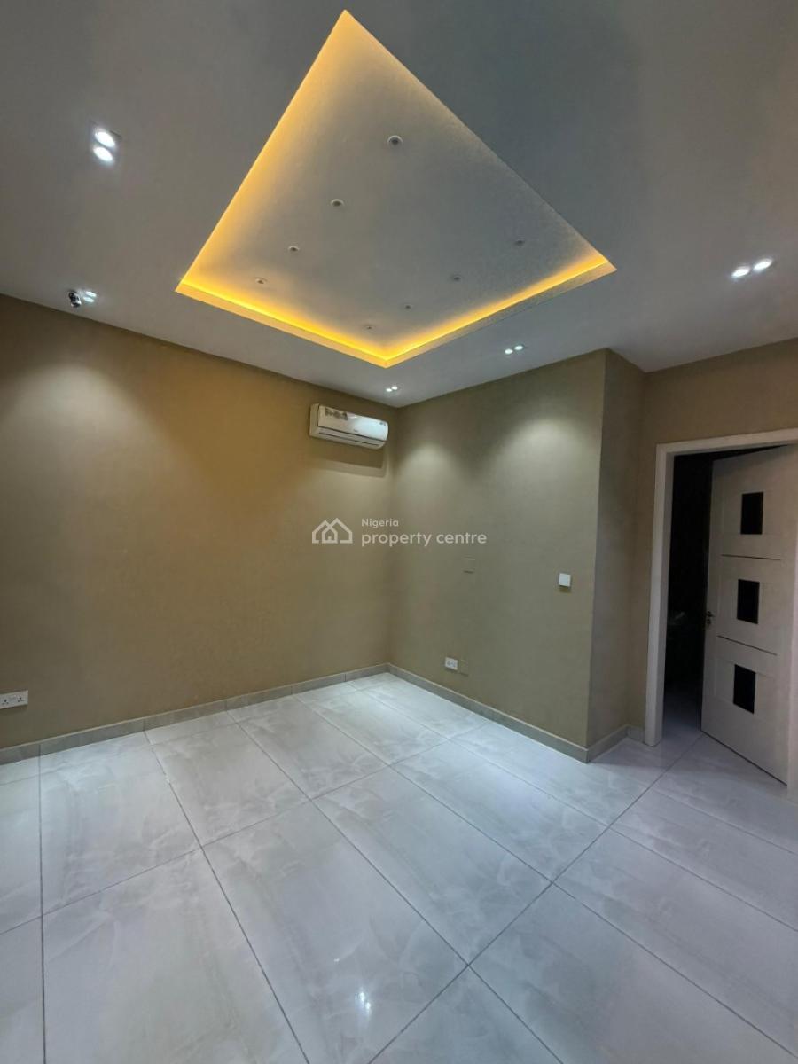 4 Bedroom Terrace with a Room Bq., Victoria Island (vi), Lagos, Terraced Duplex for Rent