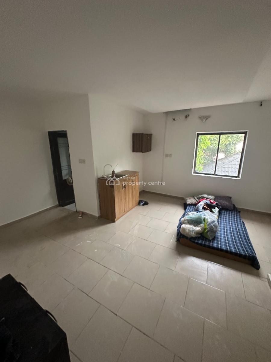 a Standard Room Self Contain Apartment with a Studio Kitchen, 3rd Avenue Main Gwarinpa, Gwarinpa, Abuja, Self Contain (single Rooms) for Rent