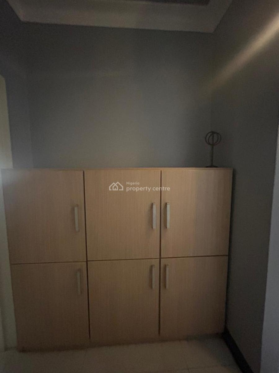 Luxury Furnished and Serviced 4 Bedroom Apartment with a Room Bq, Gerard Road, Ikoyi, Lagos, Flat / Apartment for Rent