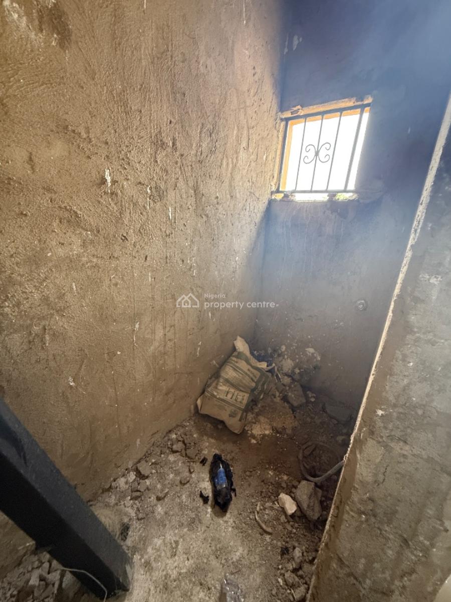 Newly Built 3bedroom Apartment at Onike, Yaba, Onike, Yaba, Lagos, Flat / Apartment for Rent