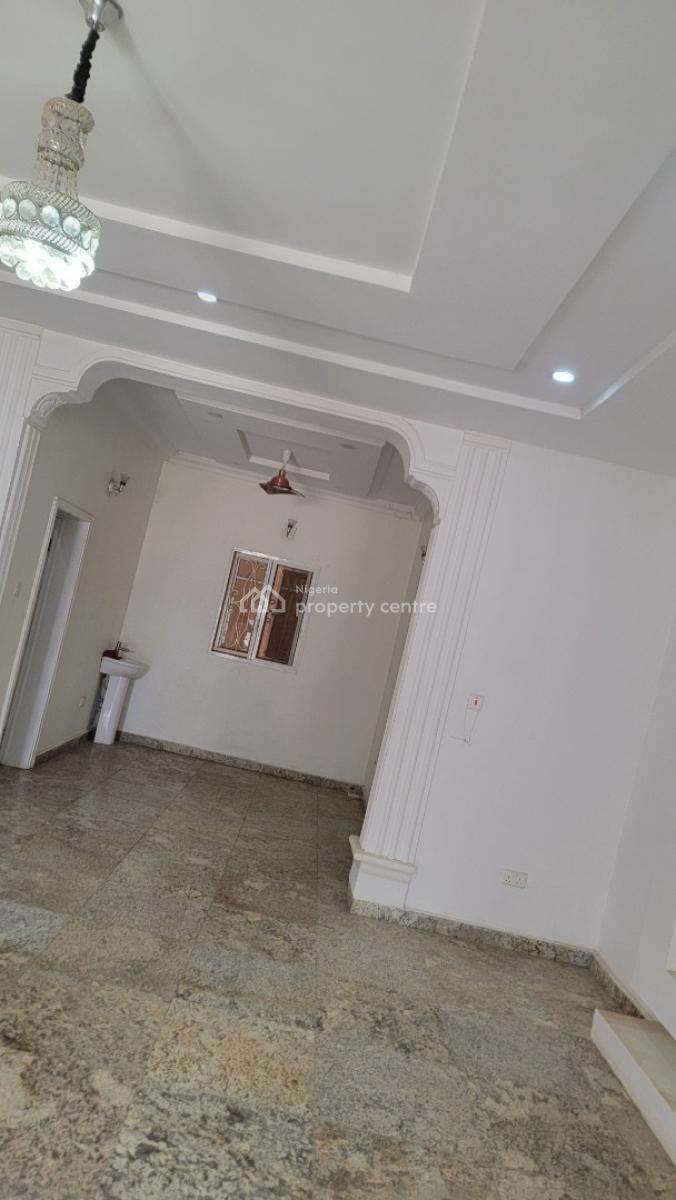 Spacious Four (4) Bedrooms Penthouse Duplex and Two(2) Rooms Bq, Cluster 5, River Park Estate Airport Road, Lugbe District, Abuja, Detached Duplex for Rent