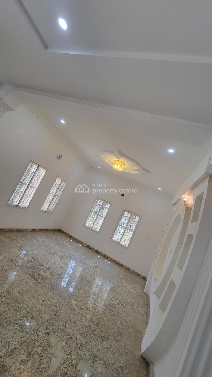 Spacious Four (4) Bedrooms Penthouse Duplex and Two(2) Rooms Bq, Cluster 5, River Park Estate Airport Road, Lugbe District, Abuja, Detached Duplex for Rent