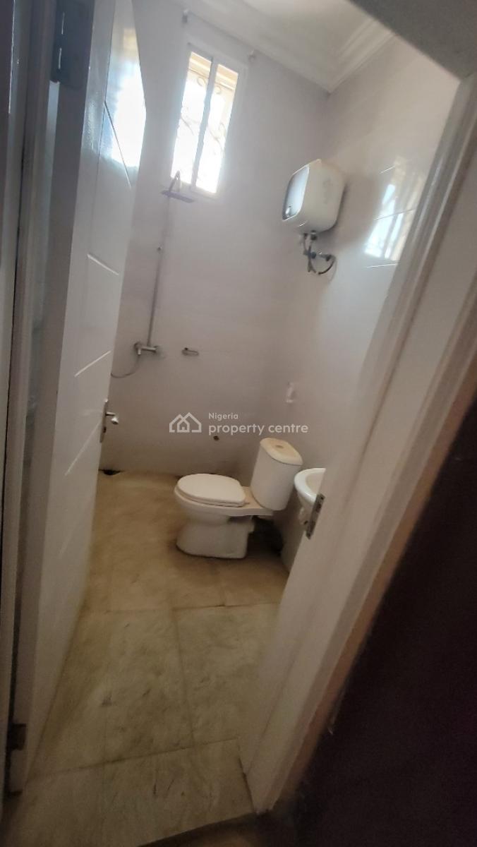 Spacious Four (4) Bedrooms Penthouse Duplex and Two(2) Rooms Bq, Cluster 5, River Park Estate Airport Road, Lugbe District, Abuja, Detached Duplex for Rent
