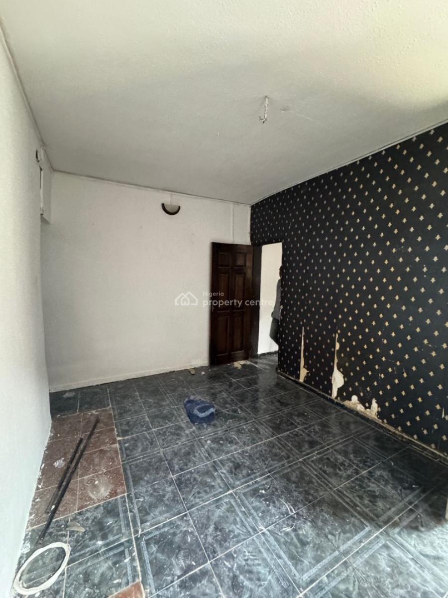 Miniflat Accessible Location 20/24hrs Light, Thomas, Ajah, Lagos, House for Rent