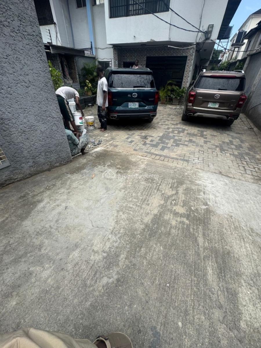 Miniflat in an Accessible Location 22/24hrs Light, Thomas, Ajah, Lagos, House for Rent
