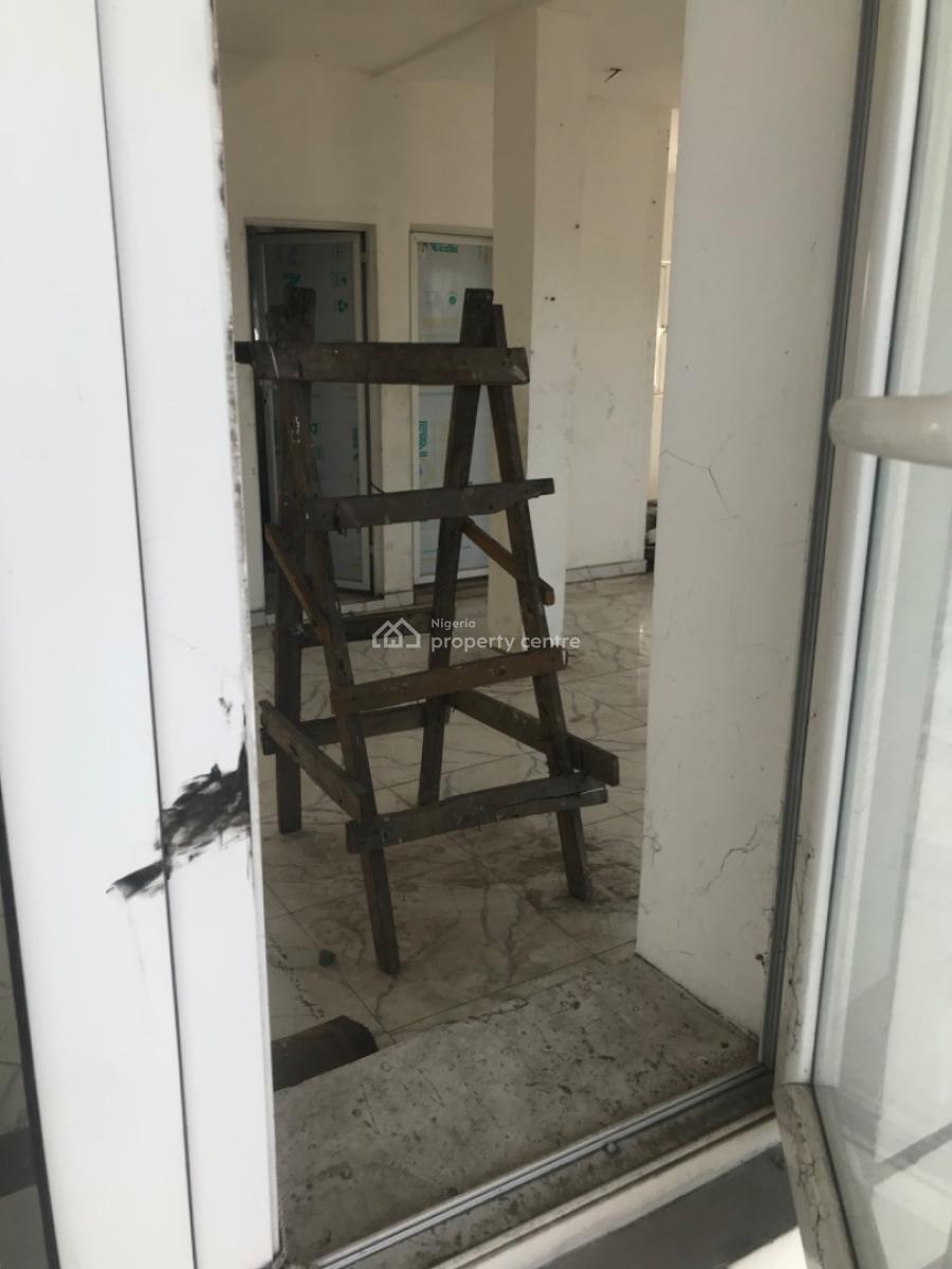 Office Space with Two Toilets, Off Peter  Odili Road, Trans Amadi, Port Harcourt, Rivers, Office Space for Rent