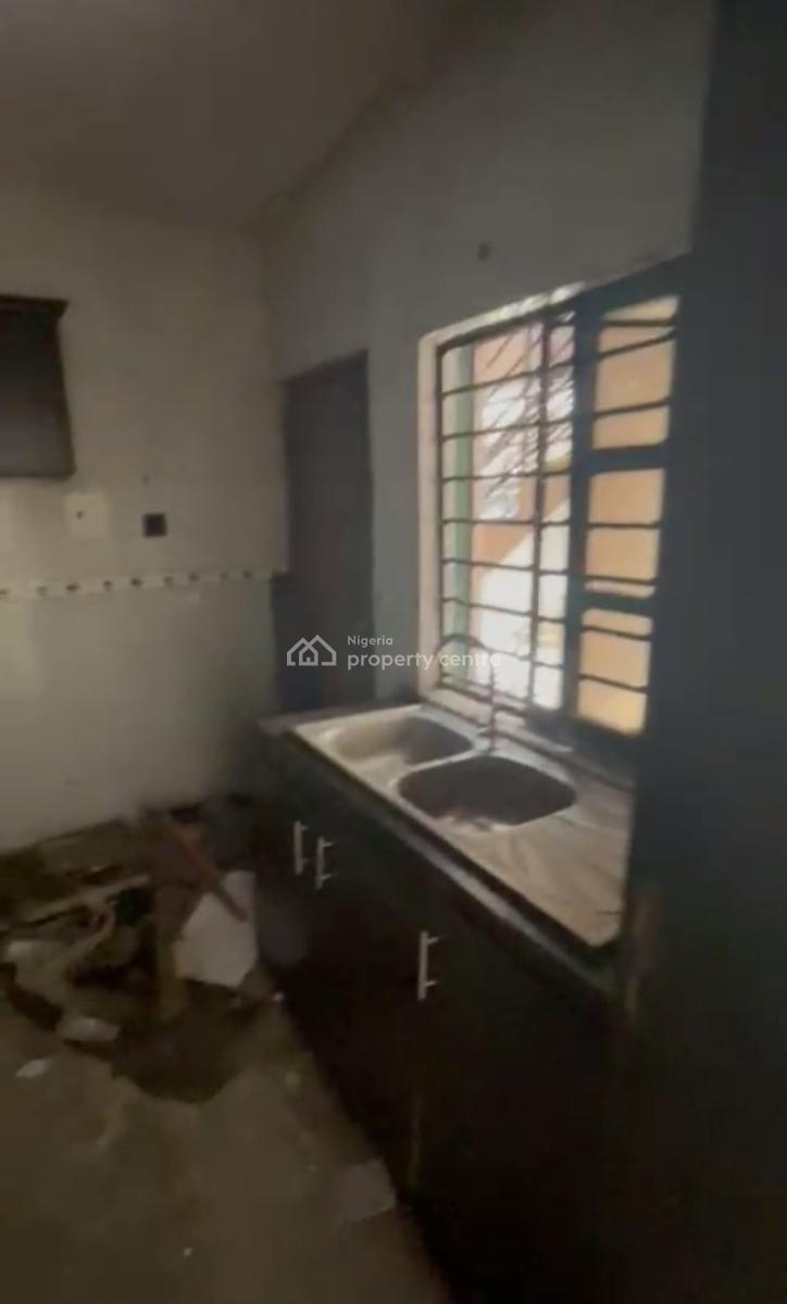 Luxury 3 Spacious Bedroom Apartment with Excellent Facility, Thomas, Ajah Under Bridge, Ajah, Lagos, Flat / Apartment for Rent