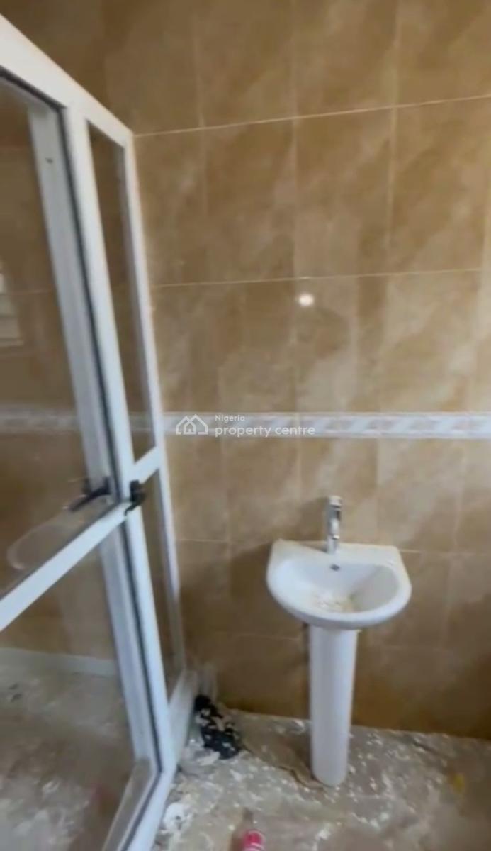 Luxury 3 Spacious Bedroom Apartment with Excellent Facility, Thomas, Ajah Under Bridge, Ajah, Lagos, Flat / Apartment for Rent