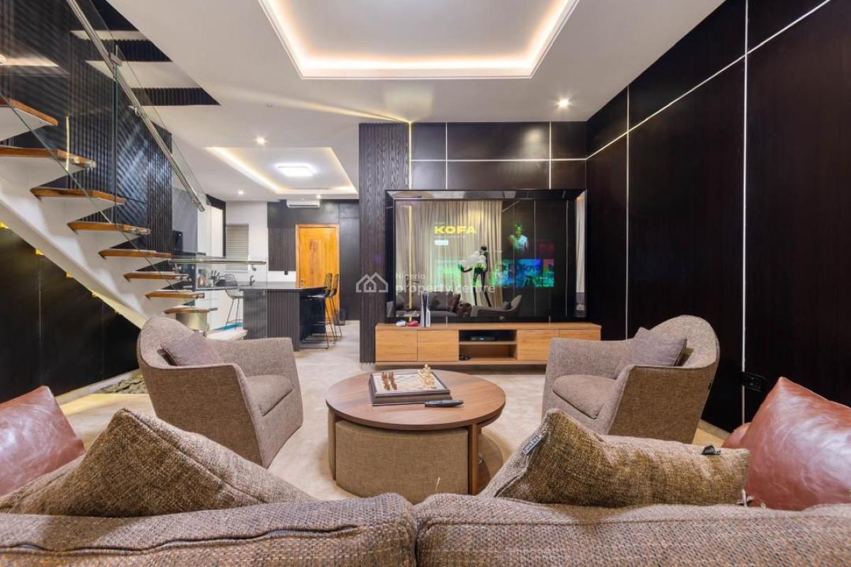 Luxurious 2bedroom Penthouse Maisonette with Ps5 and Swimming Pool, Lekki Phase 1, Lekki, Lagos, Flat / Apartment Short Let