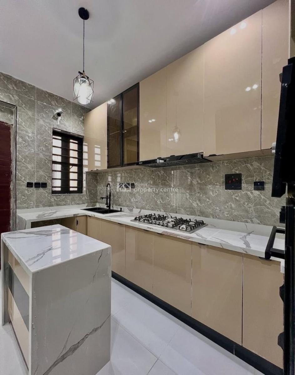 Luxury 2bedroom Apartment, Ologolo, Lekki, Lagos, Flat / Apartment for Sale