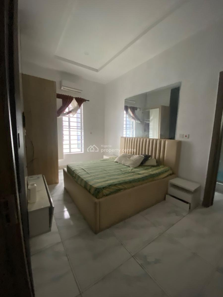 Luxury Spacious Sharp One Room Shared Apt  Video Available, Eleganza Lekki , in Secured Estate , Video Available, Lekki, Lagos, Self Contain (single Rooms) for Rent