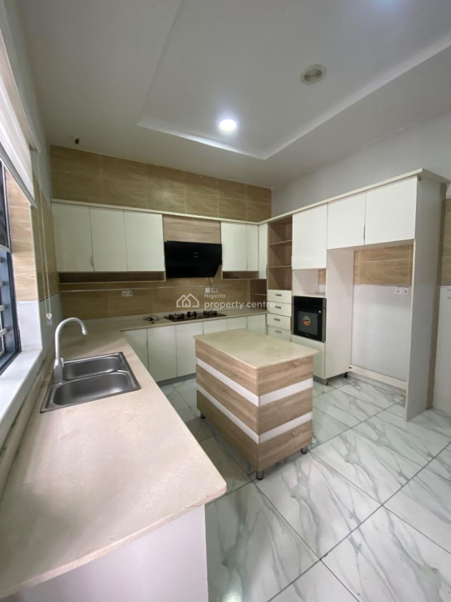 Luxury Spacious Sharp One Room Shared Apartment, Eleganza, Lekki, Lagos, Self Contain (single Rooms) for Rent